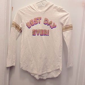 New white long sleeve shirt